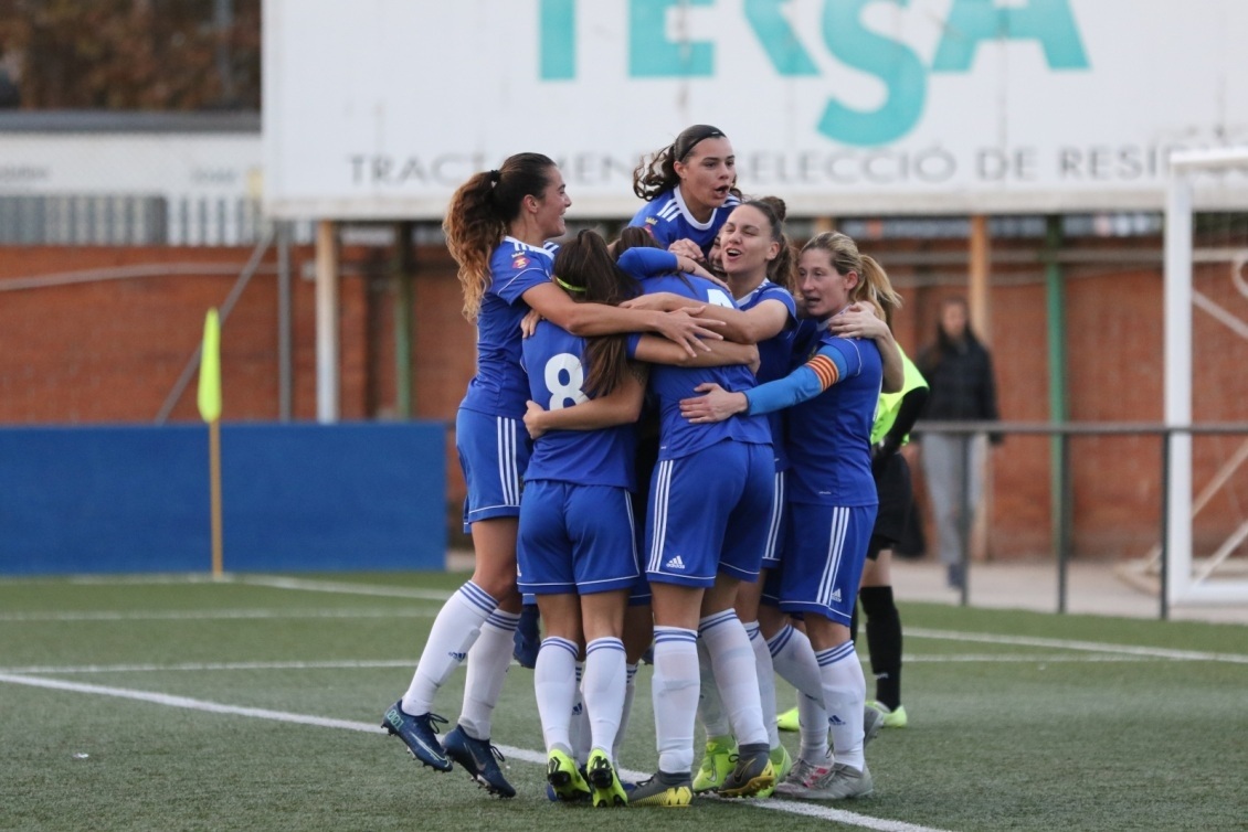 ¿Sabes qué son los clubes independientes en el fútbol femenino?