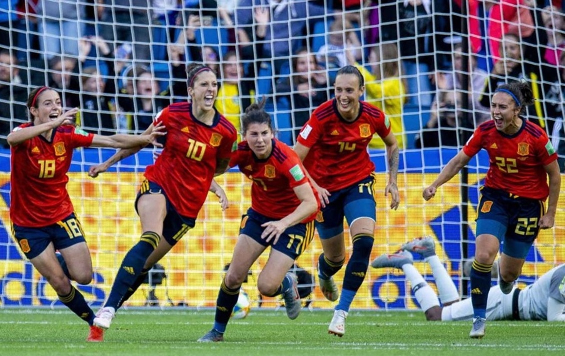 Fútbol Femenino: Rumores y Pronósticos para 2025