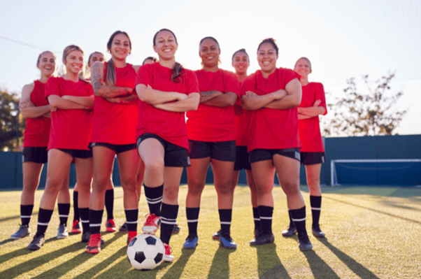 fútbol femenino en el campo