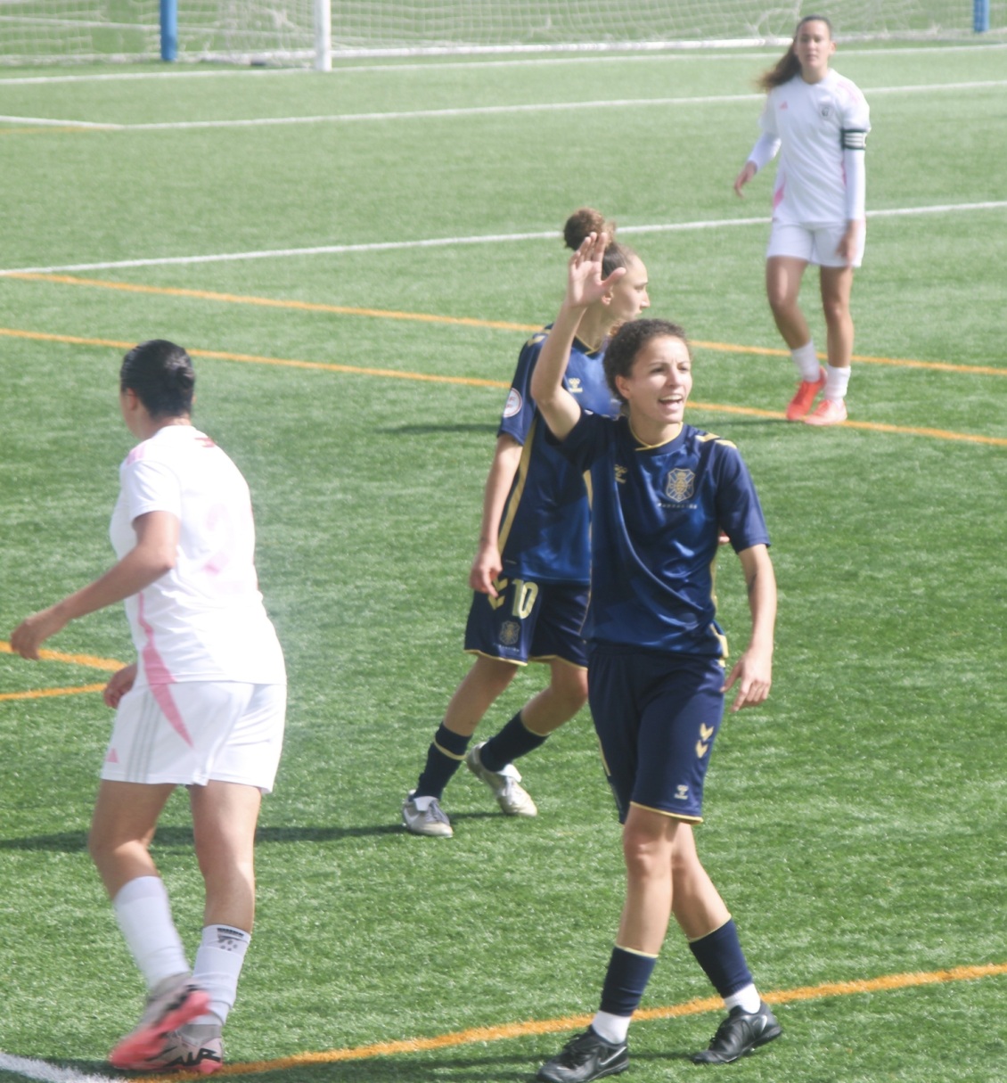 El Madrid CFF B empata ante el líder Fundación Canaria CD Tenerife